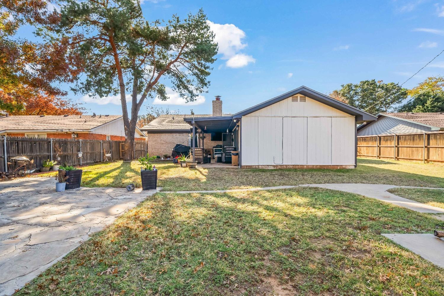 2818 67th Street Property Photo 32