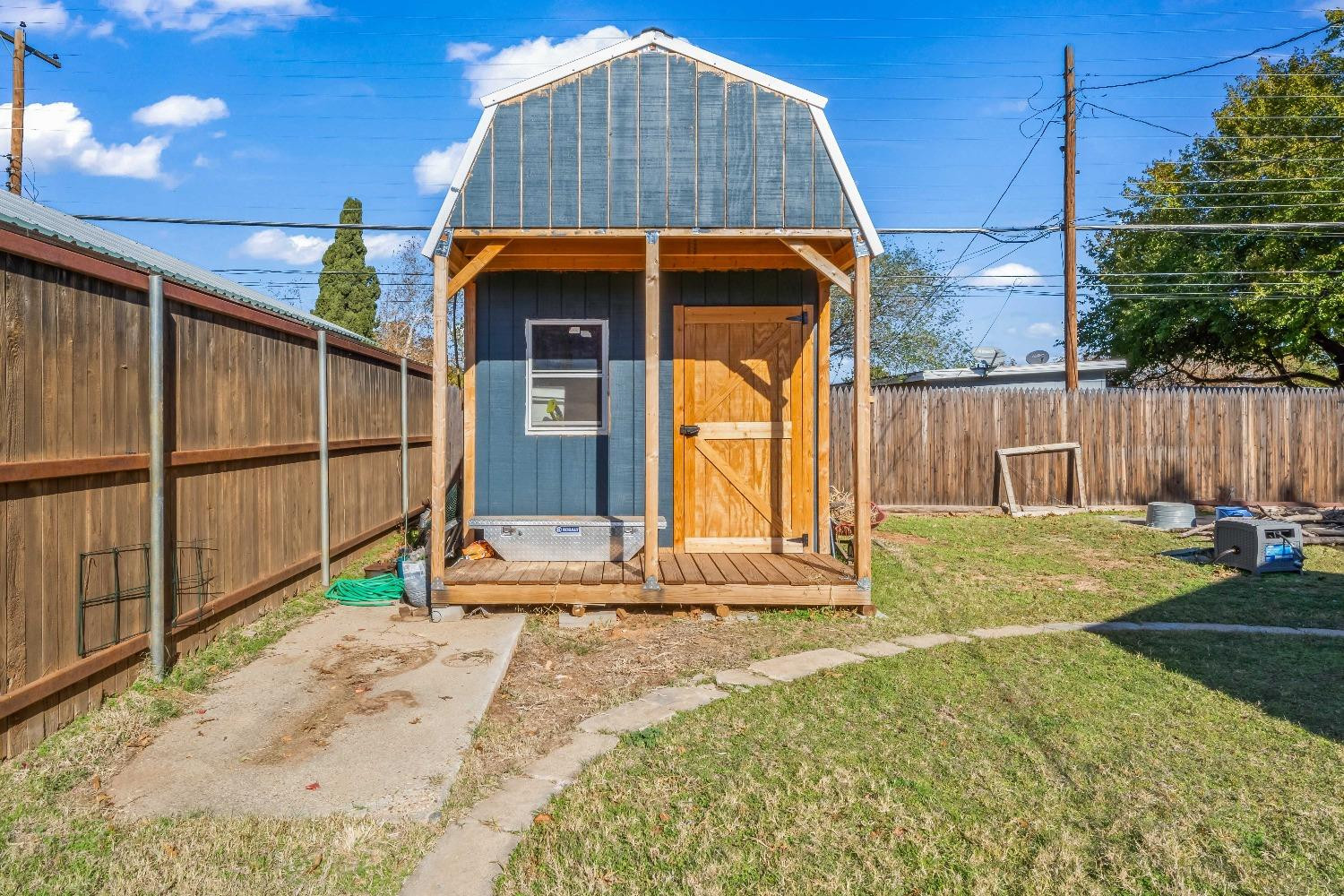 2818 67th Street Property Photo 34