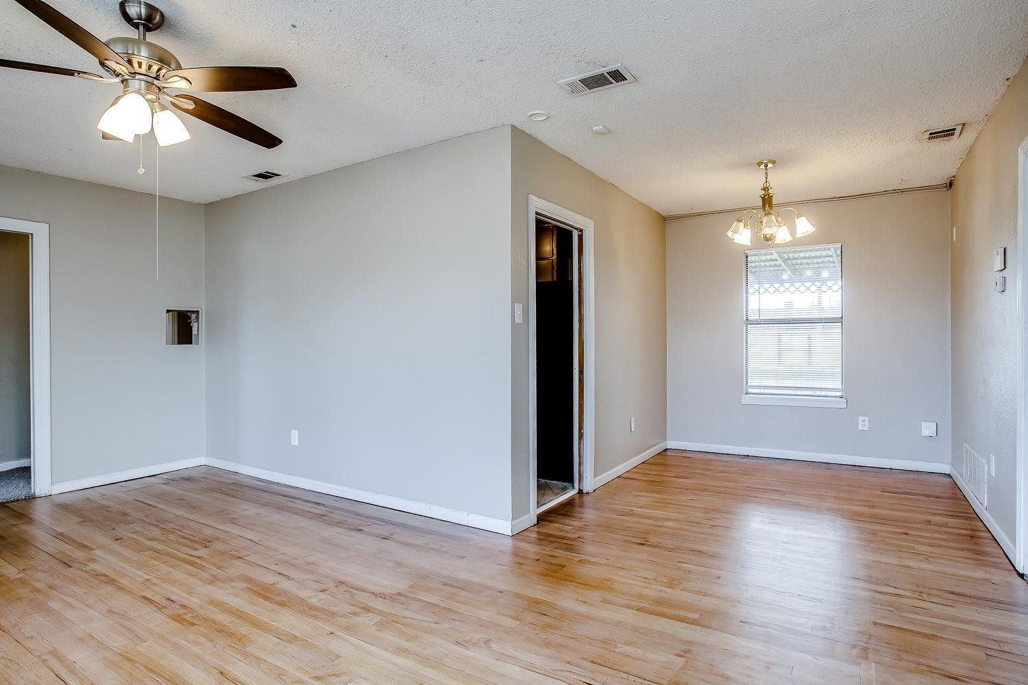 2503 38th Street Property Photo 5