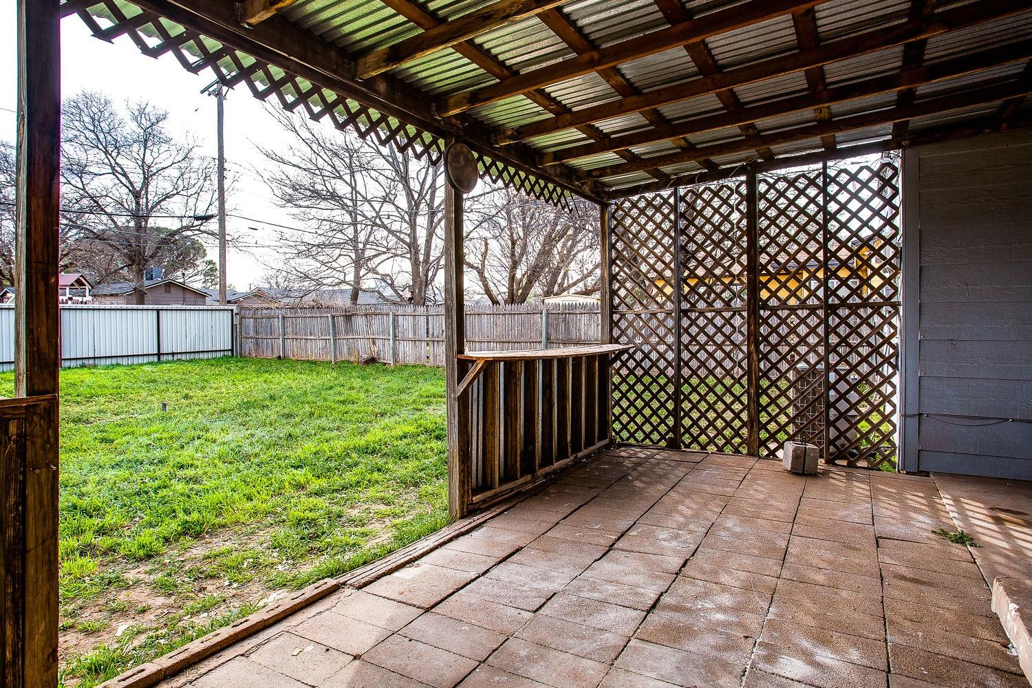 2503 38th Street Property Photo 14