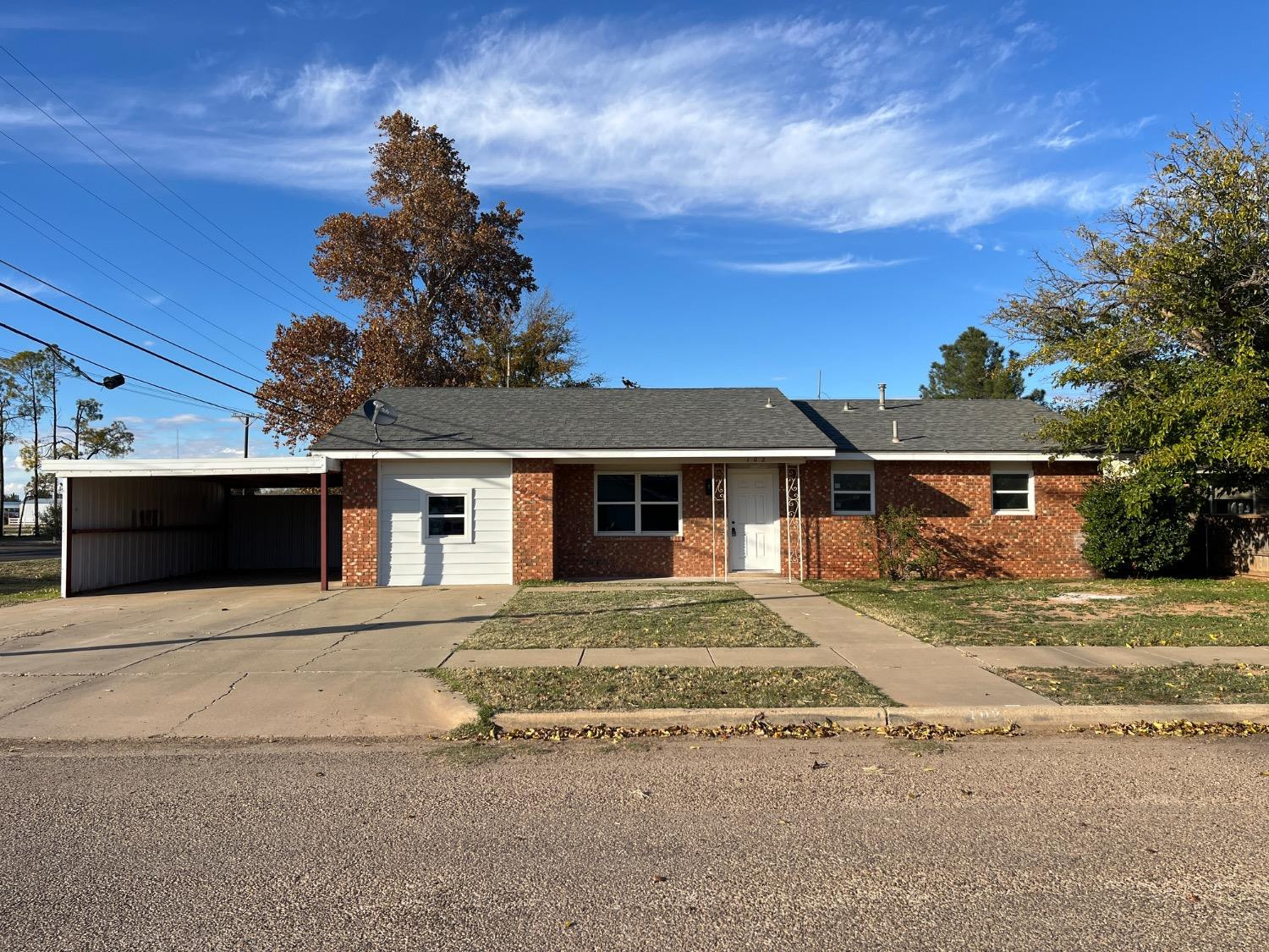 102 Ne 24th Street Property Photo 1