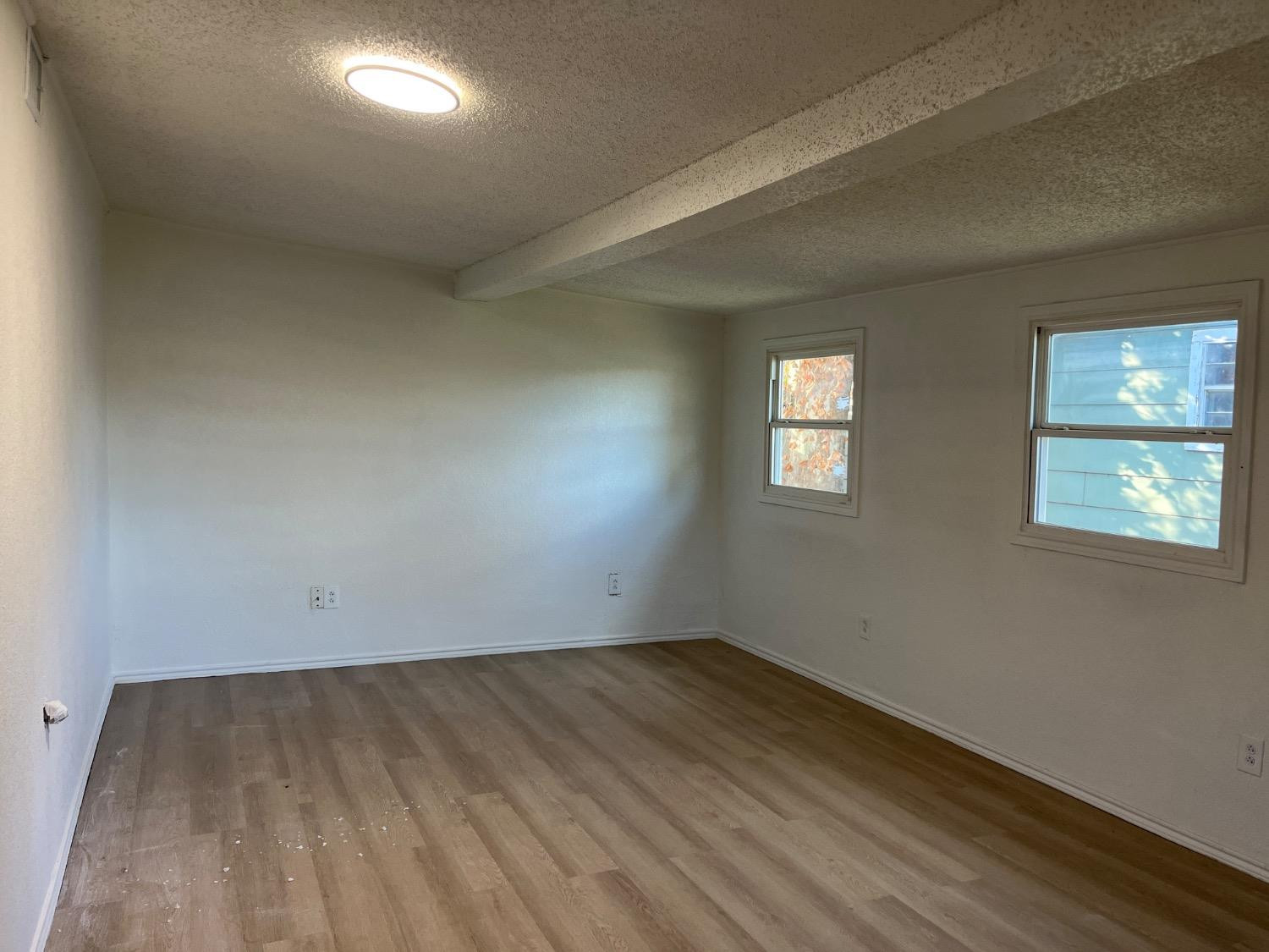102 Ne 24th Street Property Photo 10