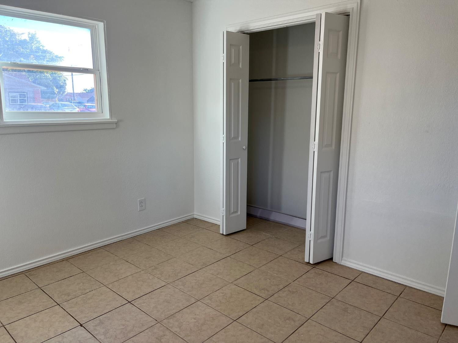 102 Ne 24th Street Property Photo 19