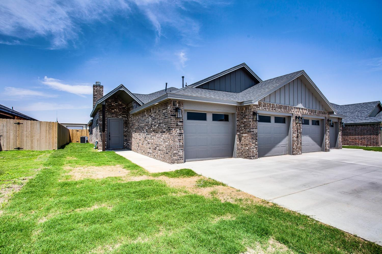 12108 Elkhart Property Photo 1