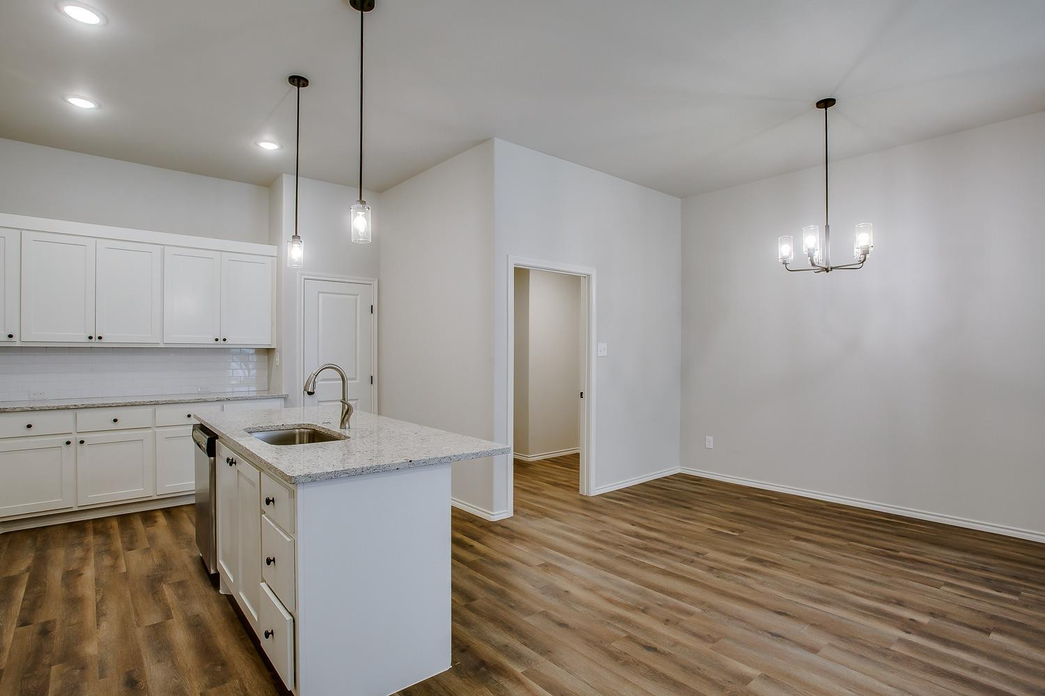 12108 Elkhart Property Photo 6