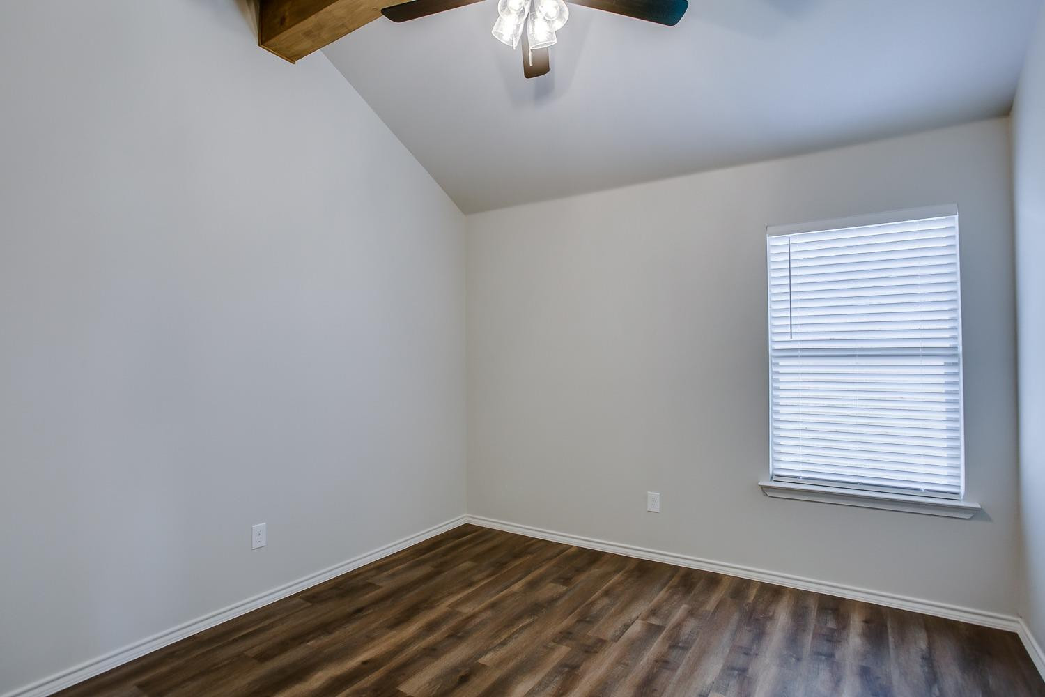 12108 Elkhart Property Photo 15