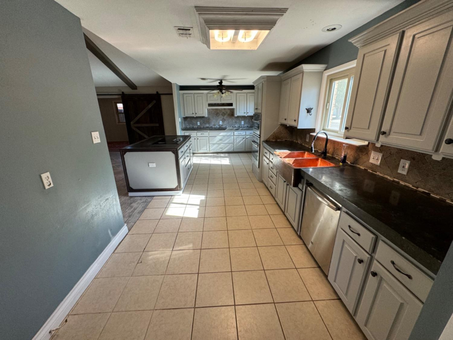 805 14th Street Property Photo 5