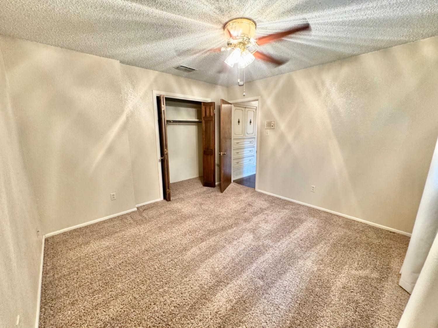 5409 80th Street Property Photo 22