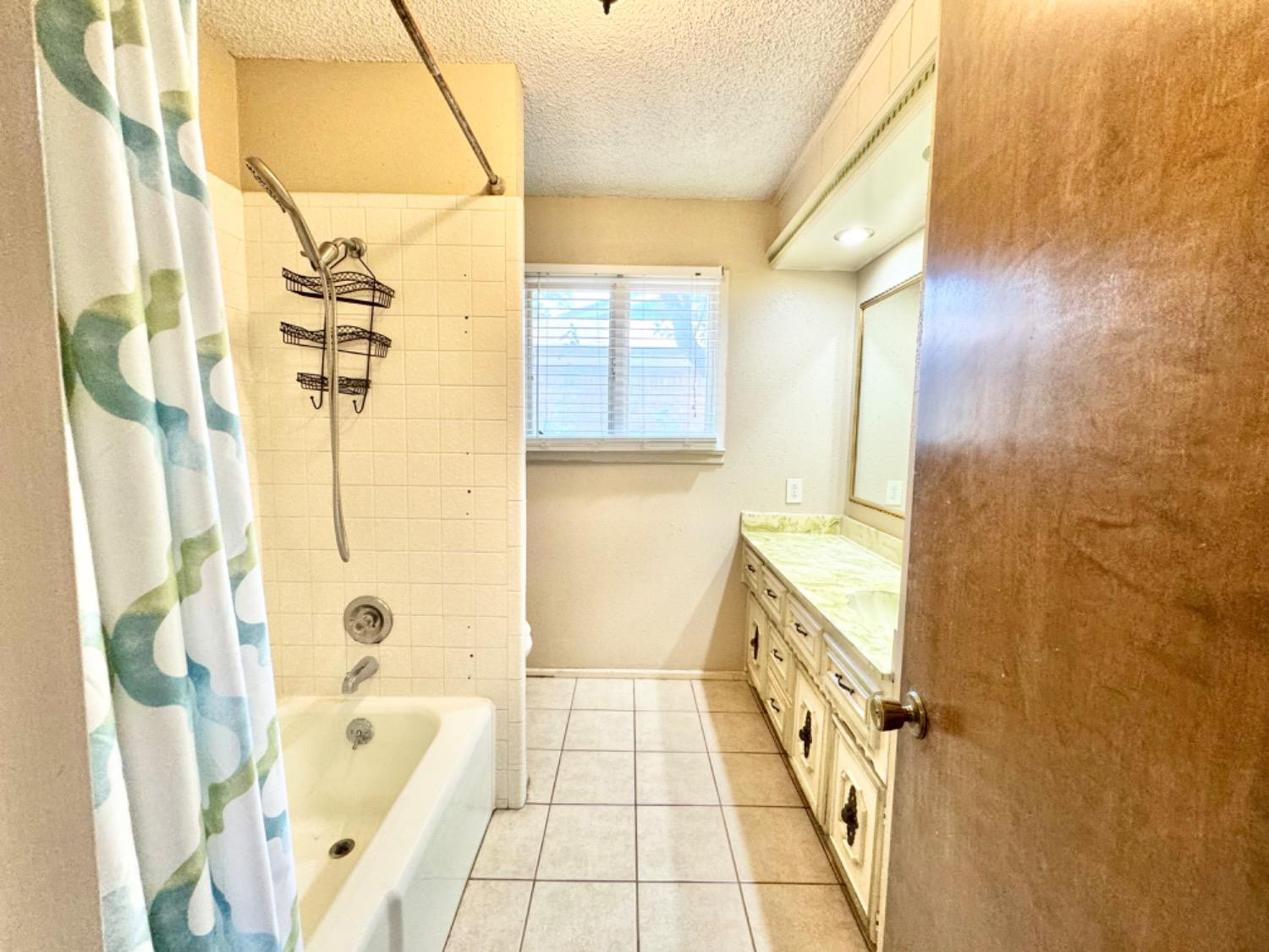 5409 80th Street Property Photo 23