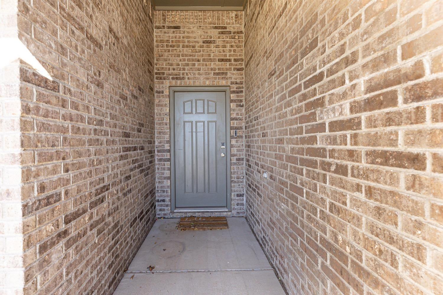 2326 104th Street Property Photo 4
