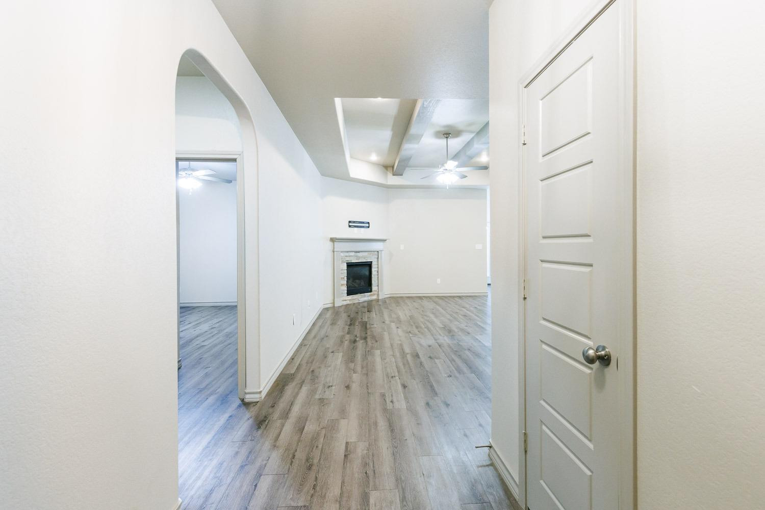 2326 104th Street Property Photo 6