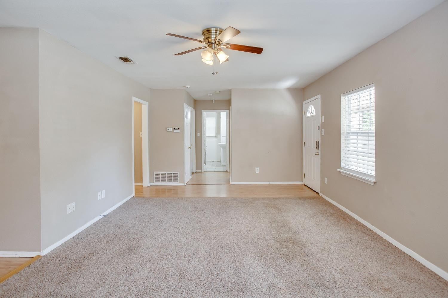 2608 28th Street Property Photo 4