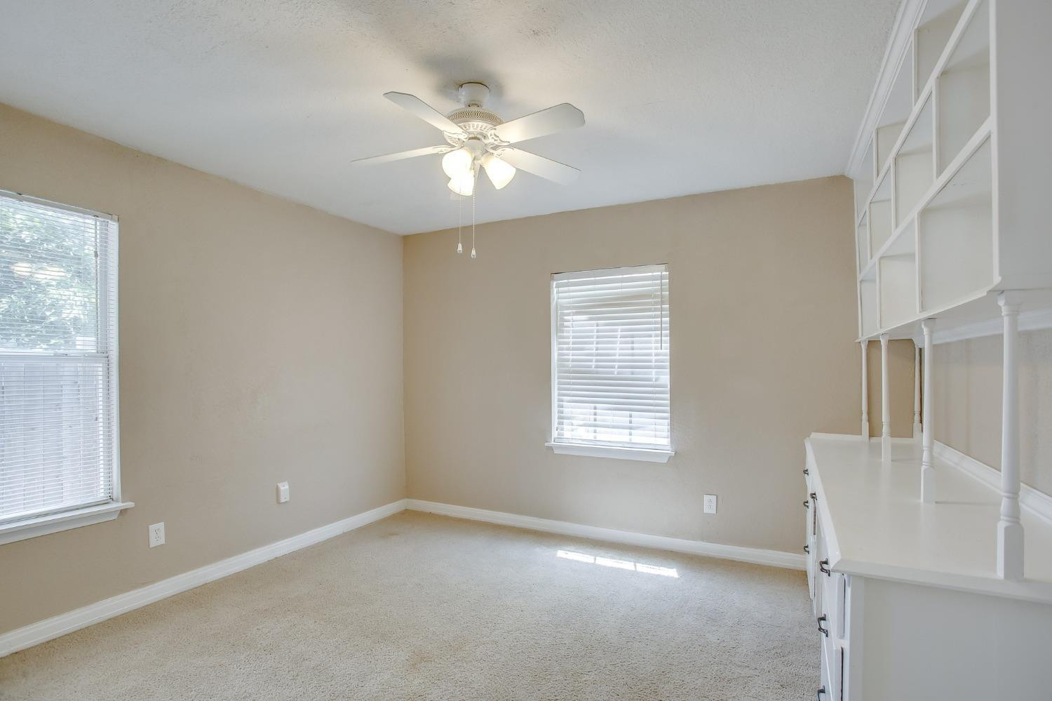 2608 28th Street Property Photo 8
