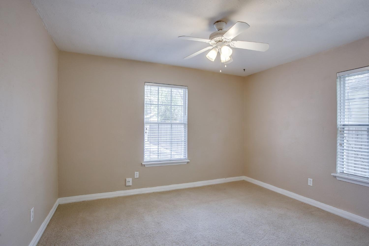 2608 28th Street Property Photo 10