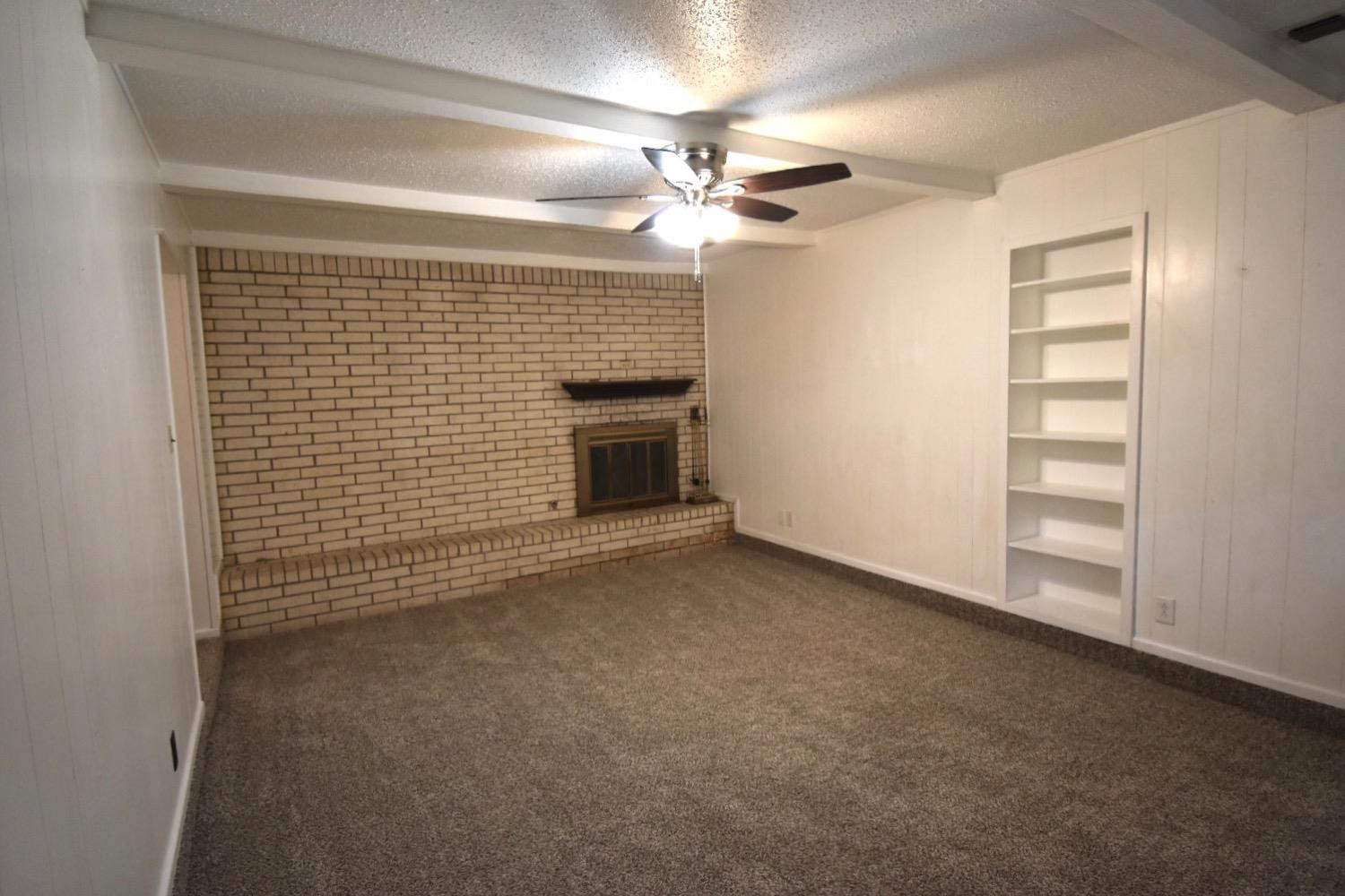 8106 Ave V Property Photo 2