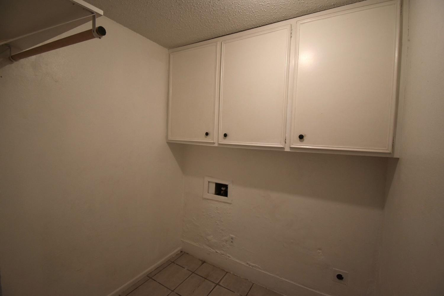 8106 Ave V Property Photo 5