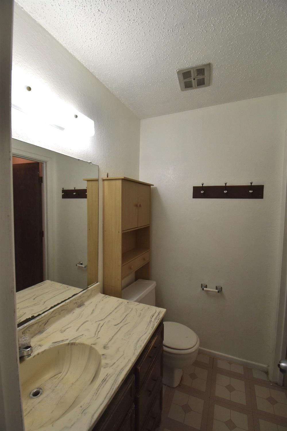 8106 Ave V Property Photo 8