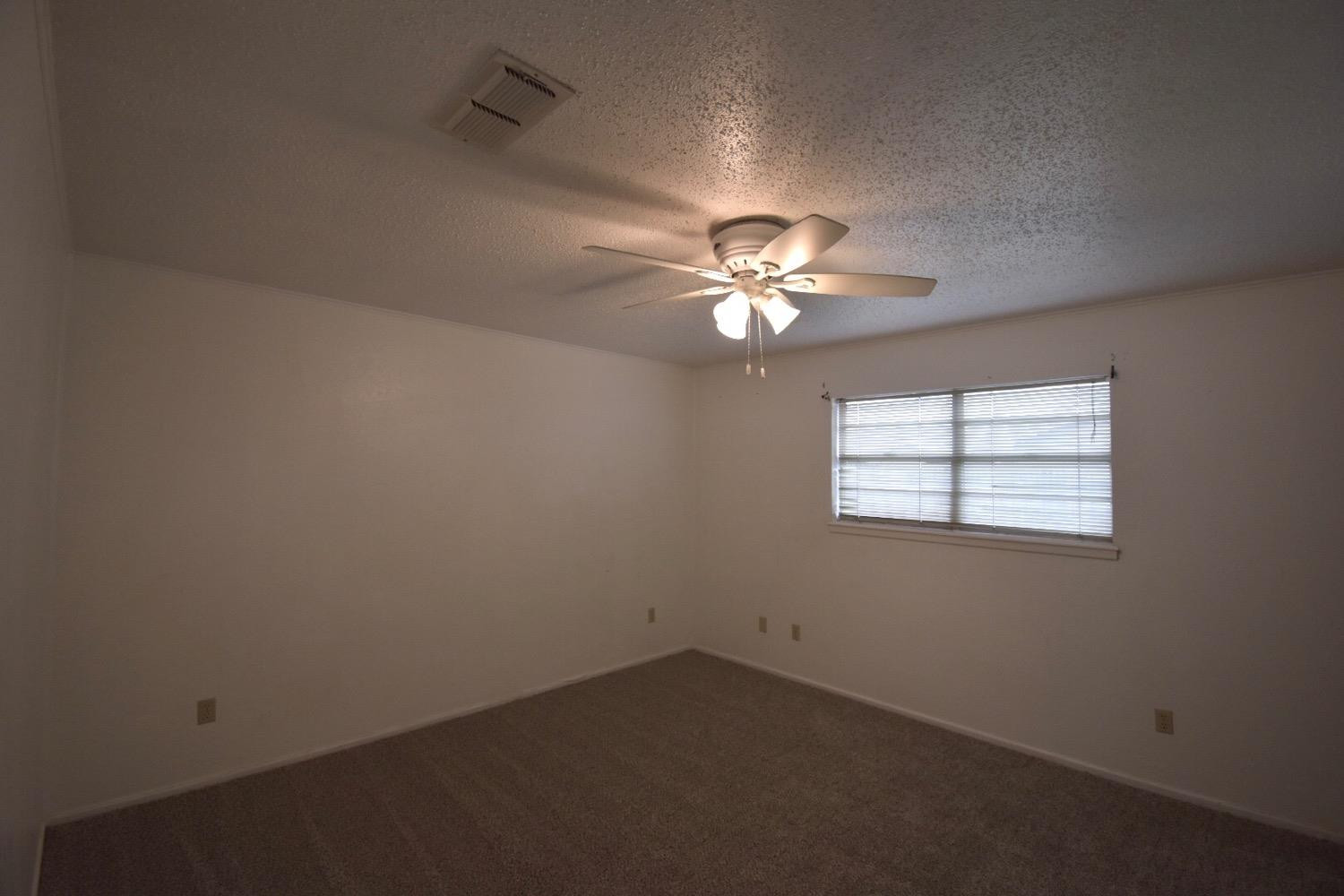 8106 Ave V Property Photo 11