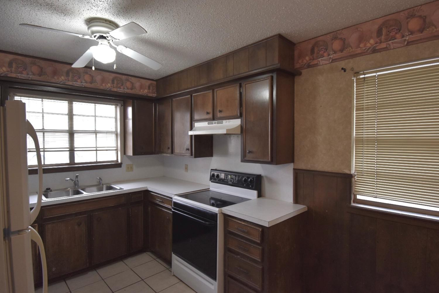 8106 Ave V Property Photo 13