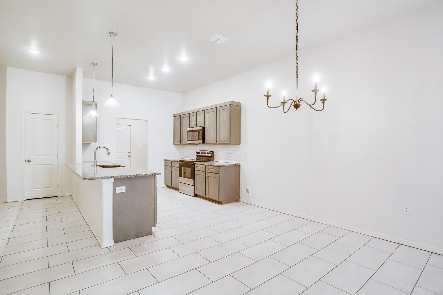 1714 Corpus Property Photo 6