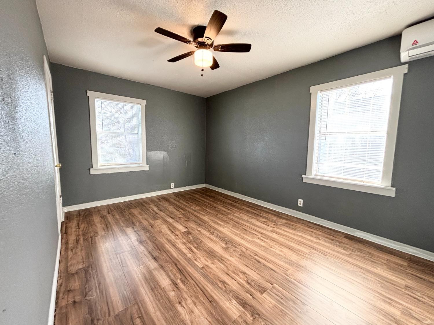1107 14th Street Property Photo 5