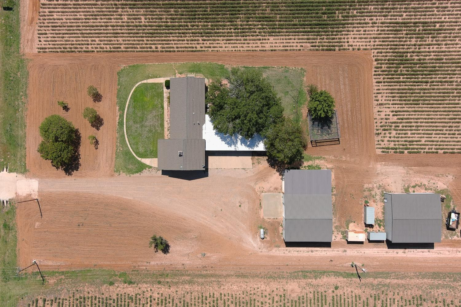 5106 Fm 400 Road Property Photo 1