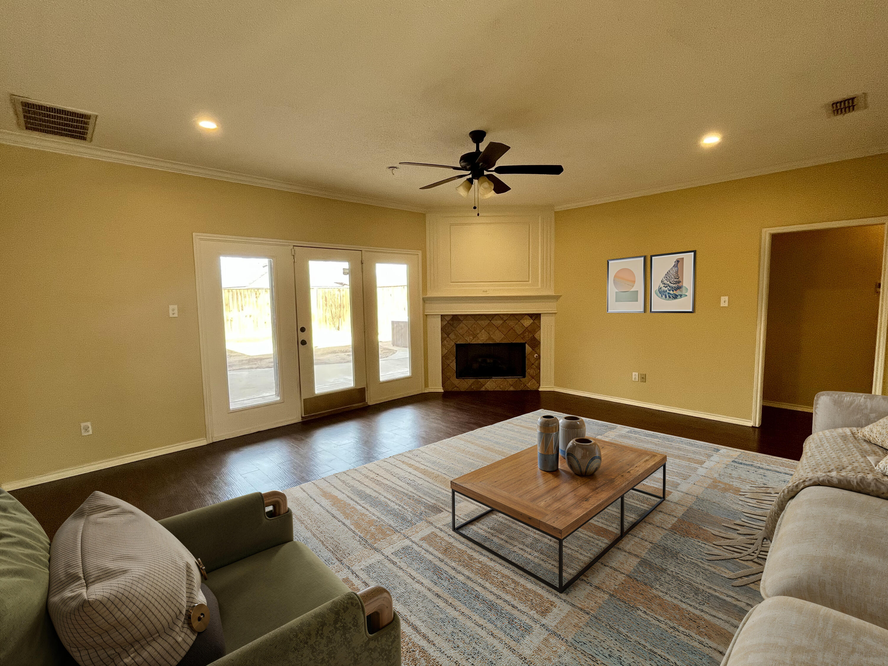 4910 102nd Street Property Photo 5