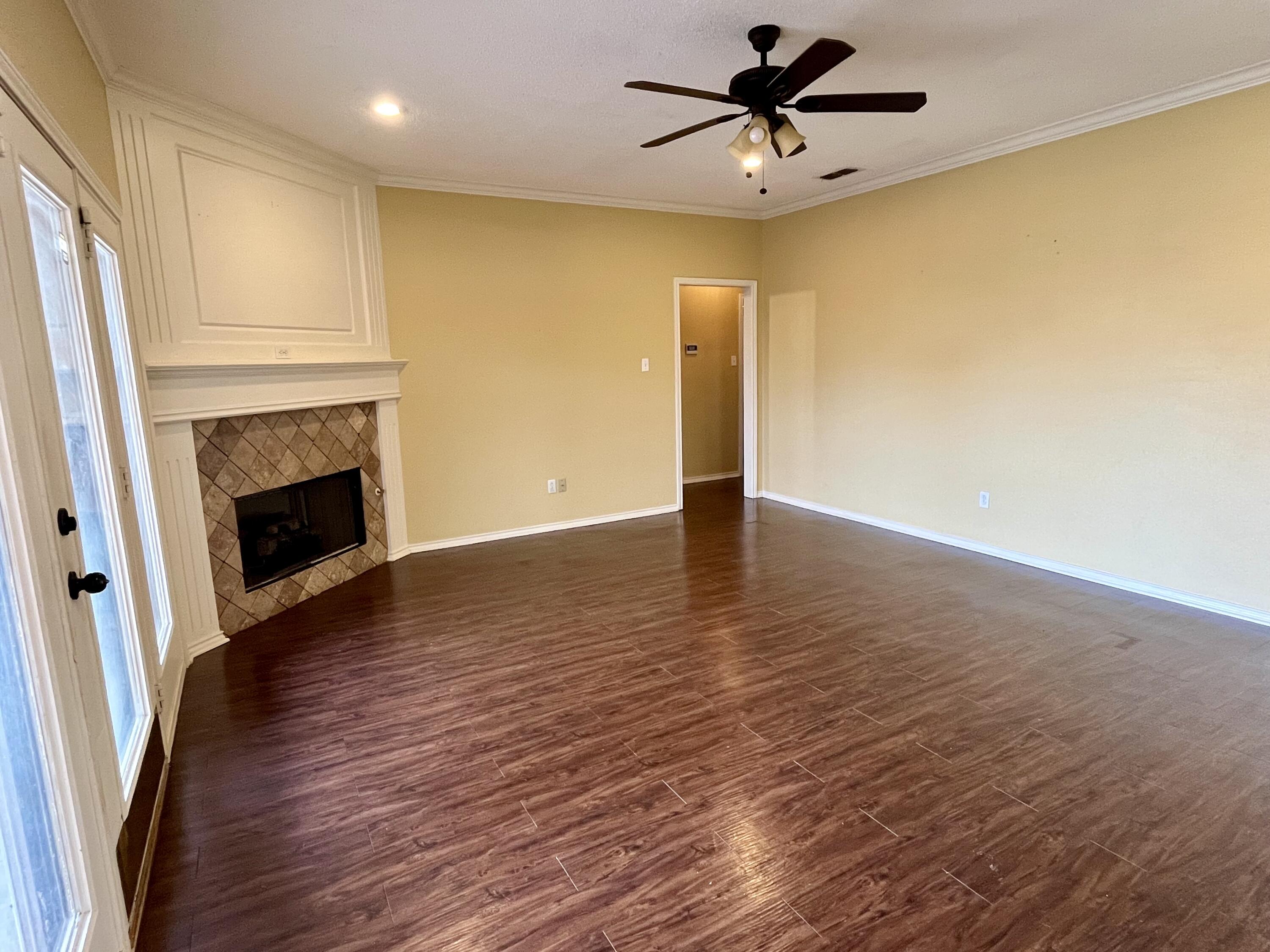 4910 102nd Street Property Photo 8