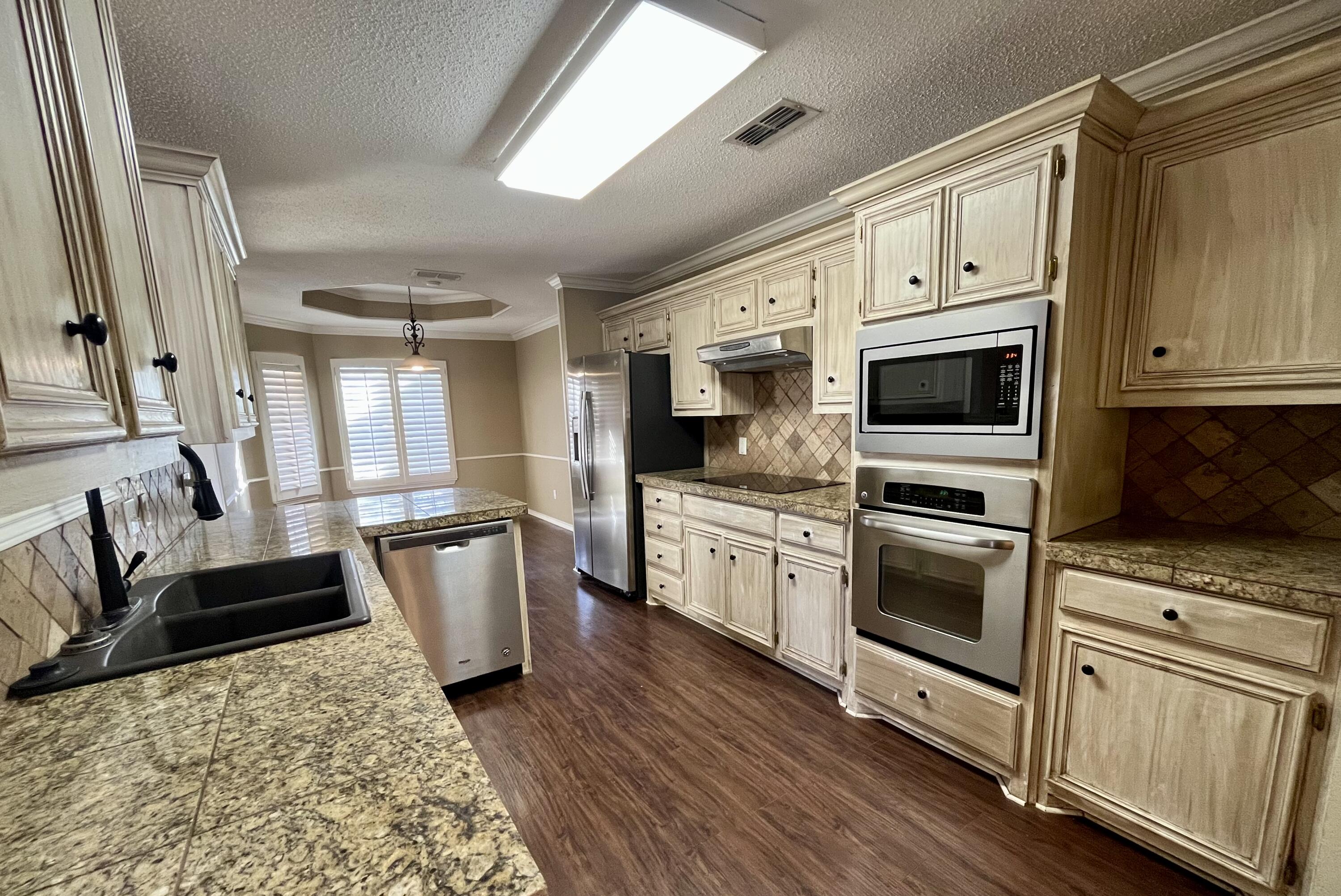4910 102nd Street Property Photo 19