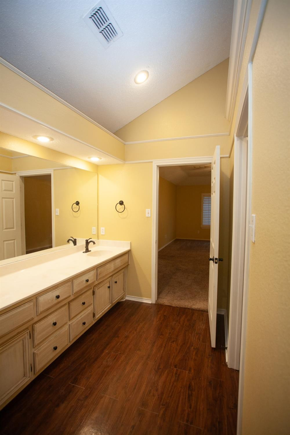4910 102nd Street Property Photo 27