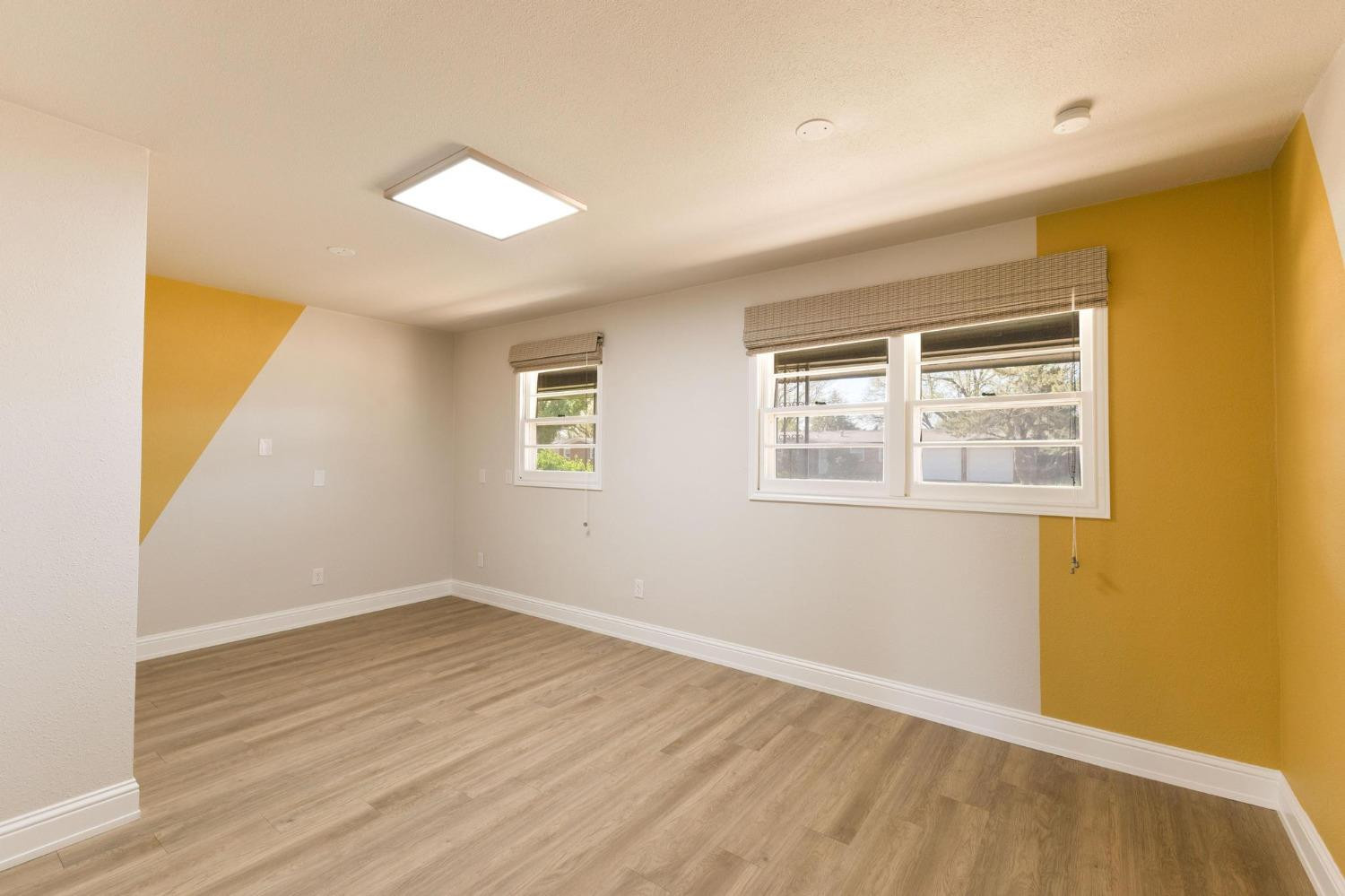 5008 46th Street Property Photo 14