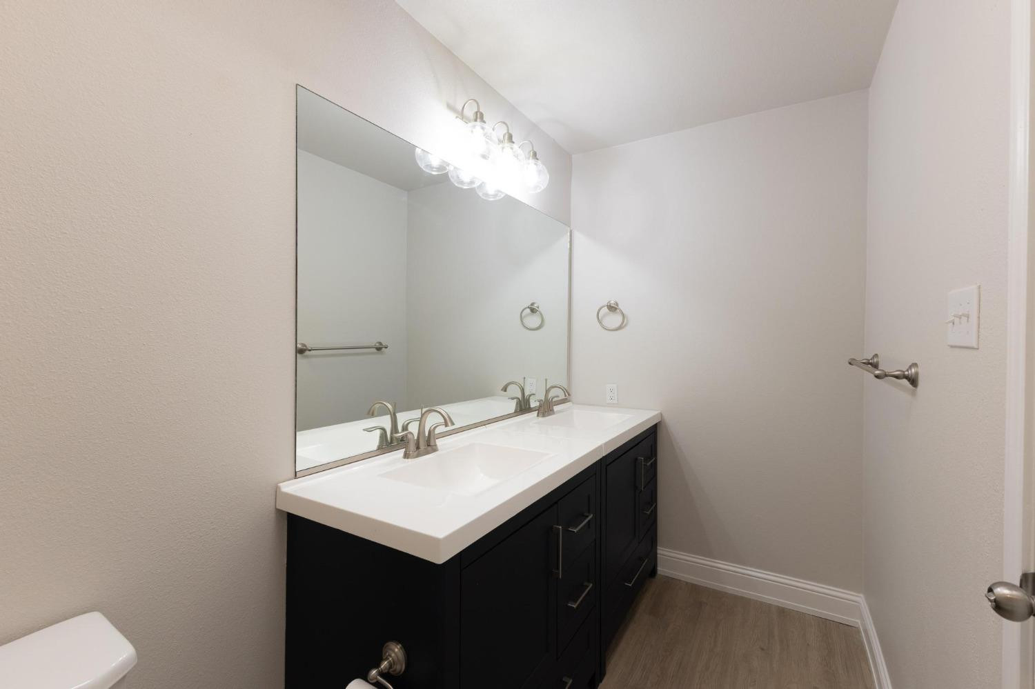 5008 46th Street Property Photo 17
