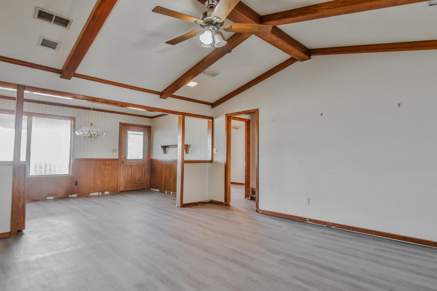 6715 104th Street Property Photo 6