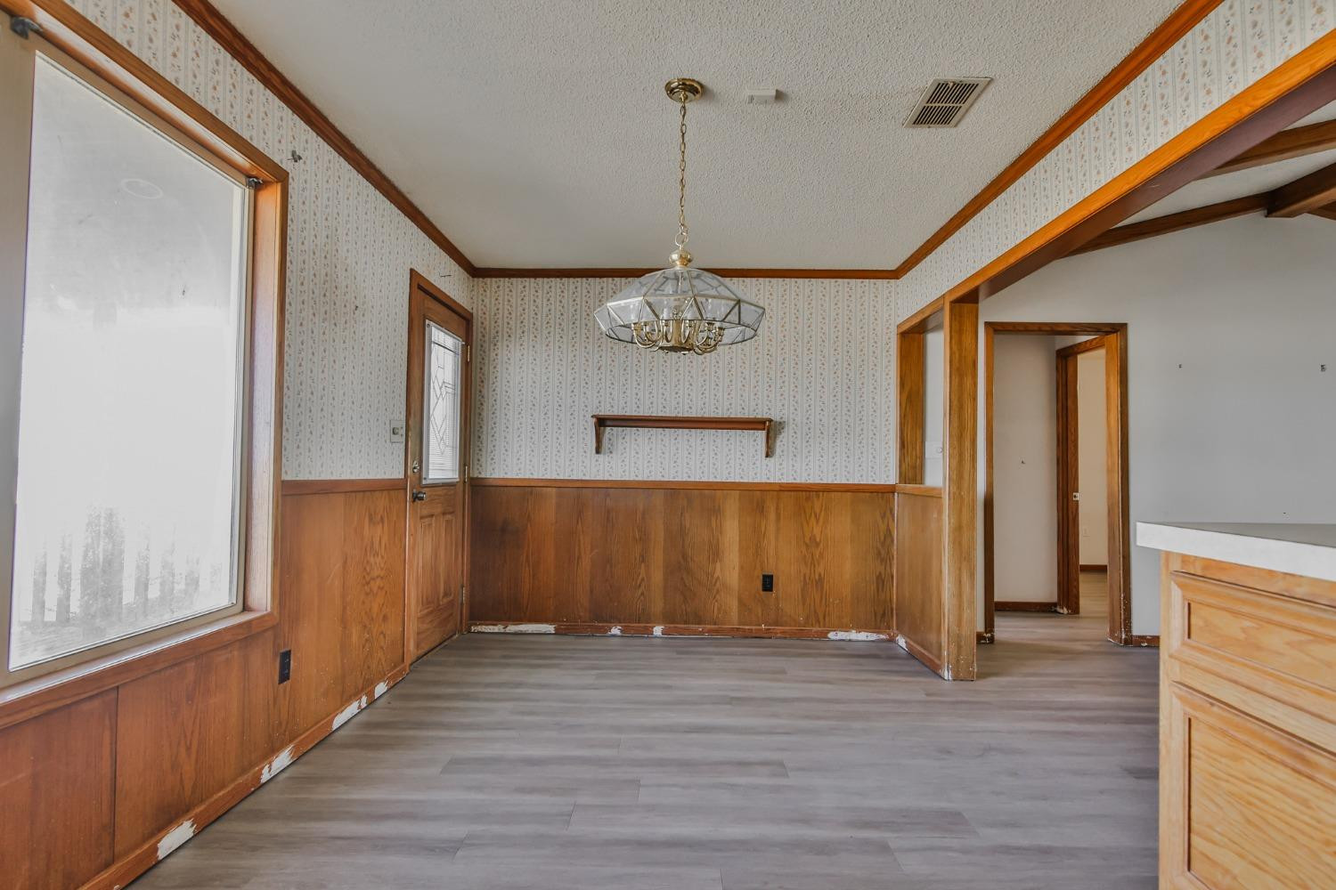 6715 104th Street Property Photo 7