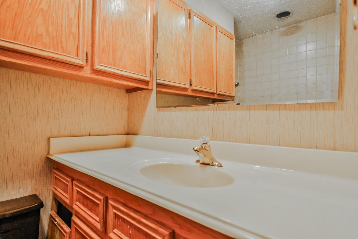 6715 104th Street Property Photo 12