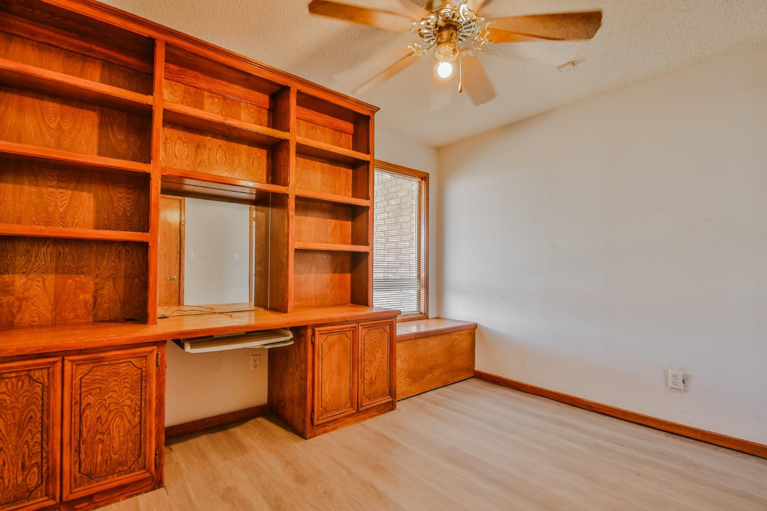 6715 104th Street Property Photo 19