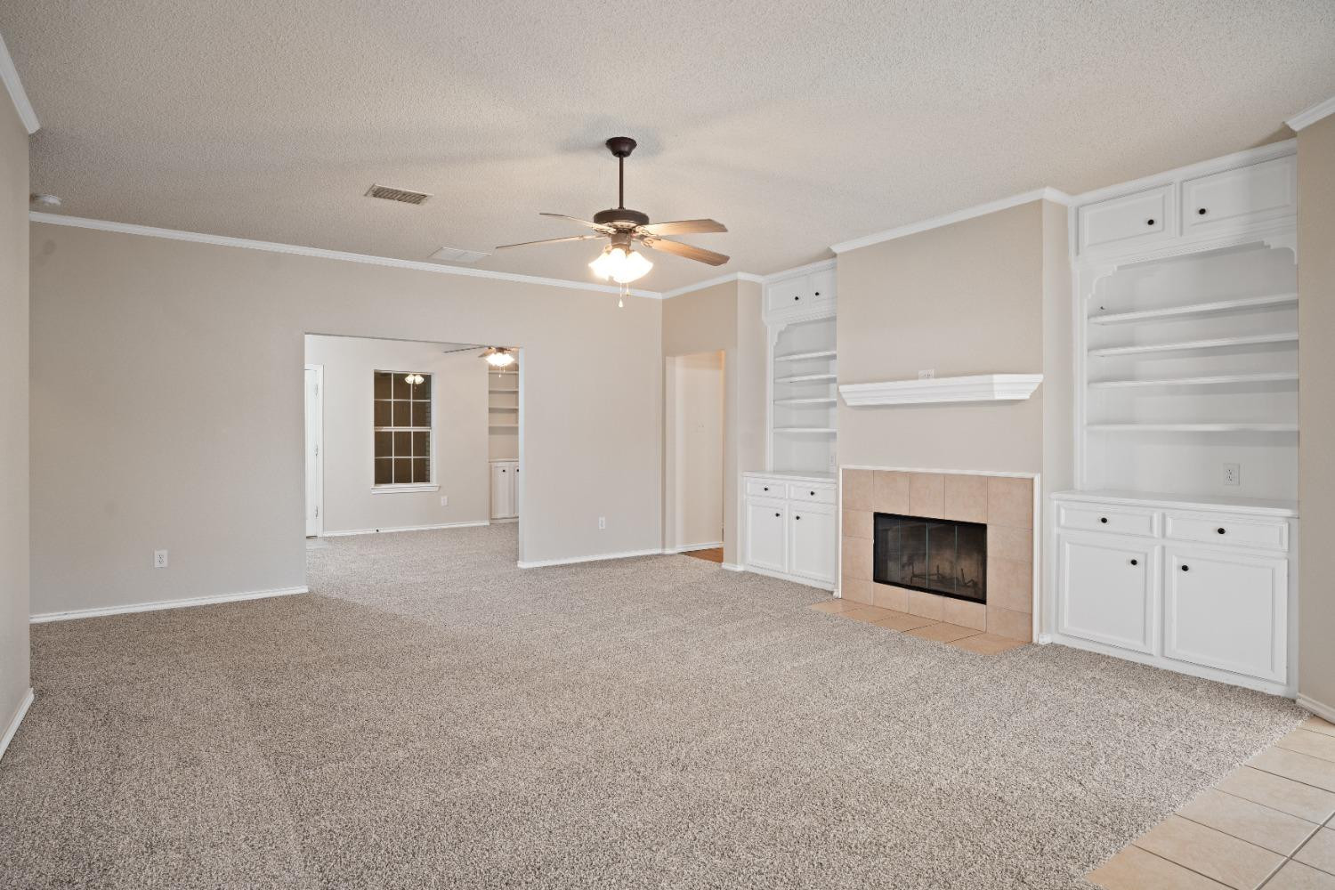 2902 107th Street Property Photo 5