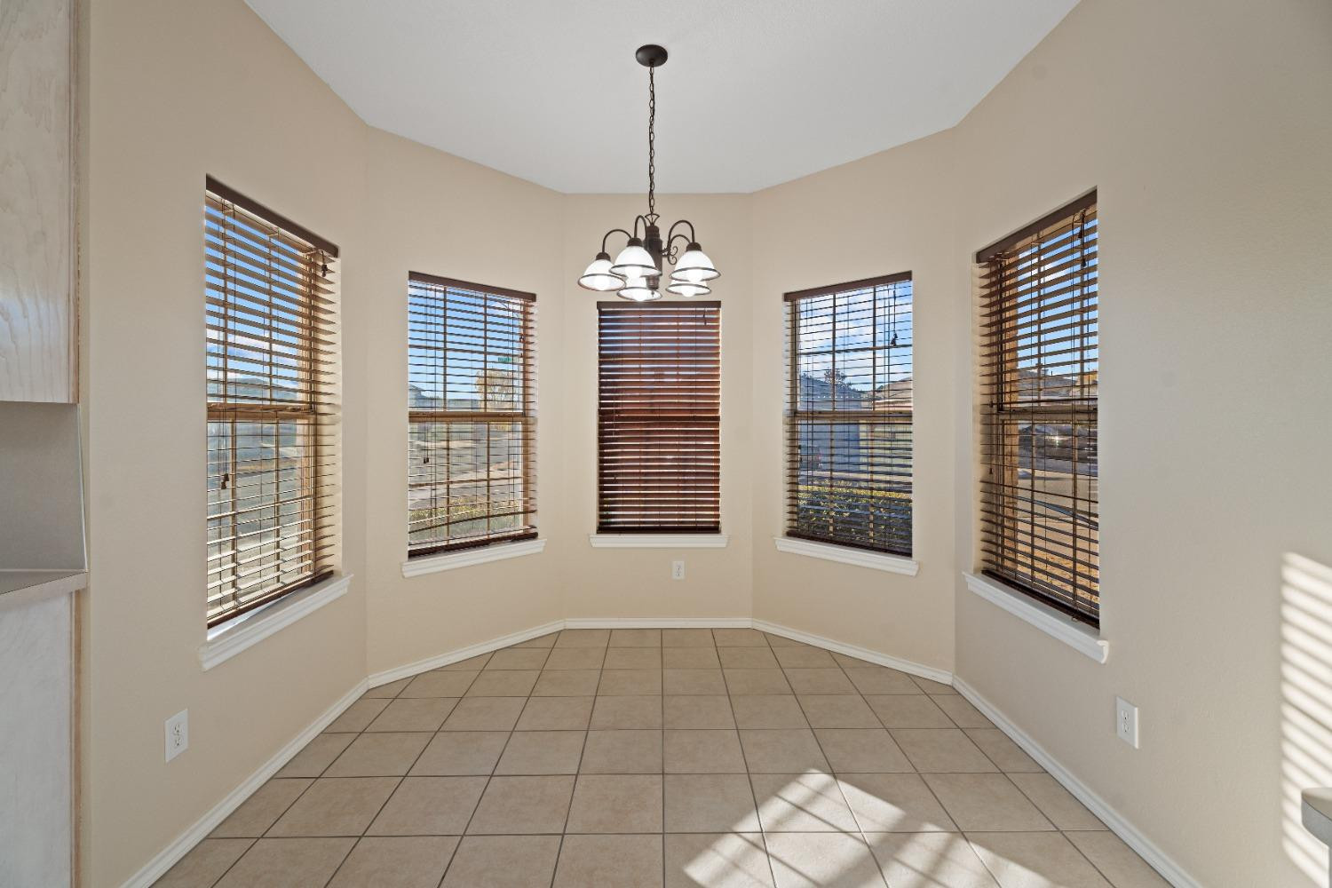 2902 107th Street Property Photo 13
