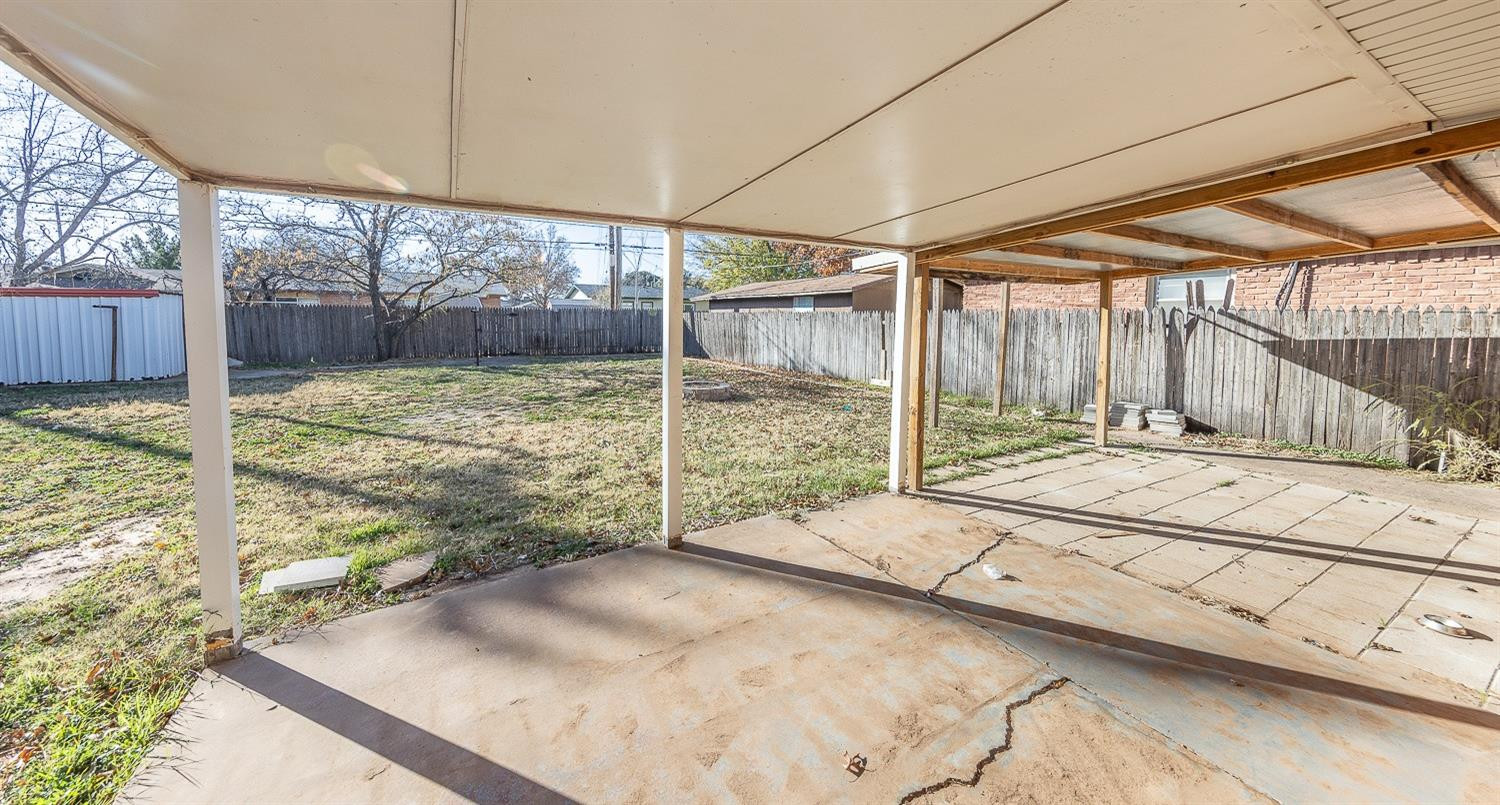 Property Photo 23