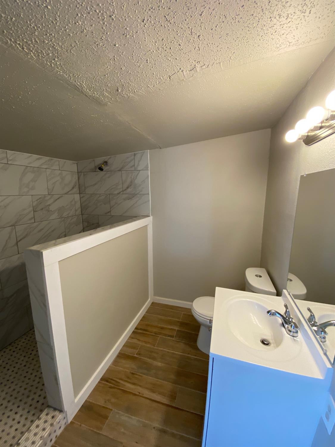 905 Texas Avenue Property Photo 9