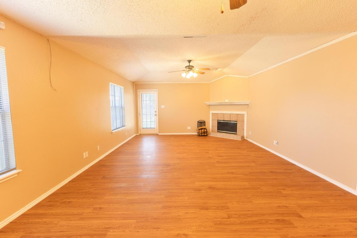 6115 8th Street Property Photo 5