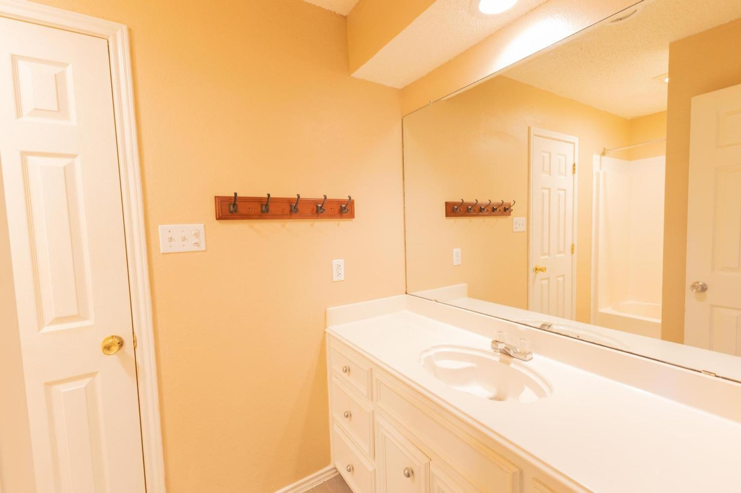 6115 8th Street Property Photo 11