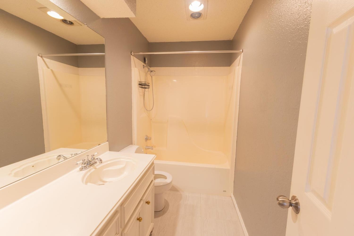 6115 8th Street Property Photo 12