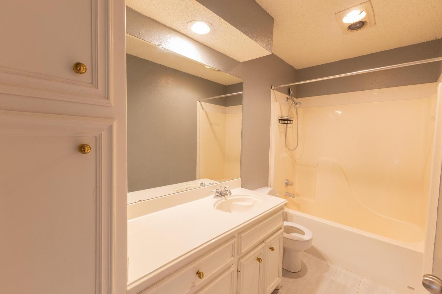 6115 8th Street Property Photo 13