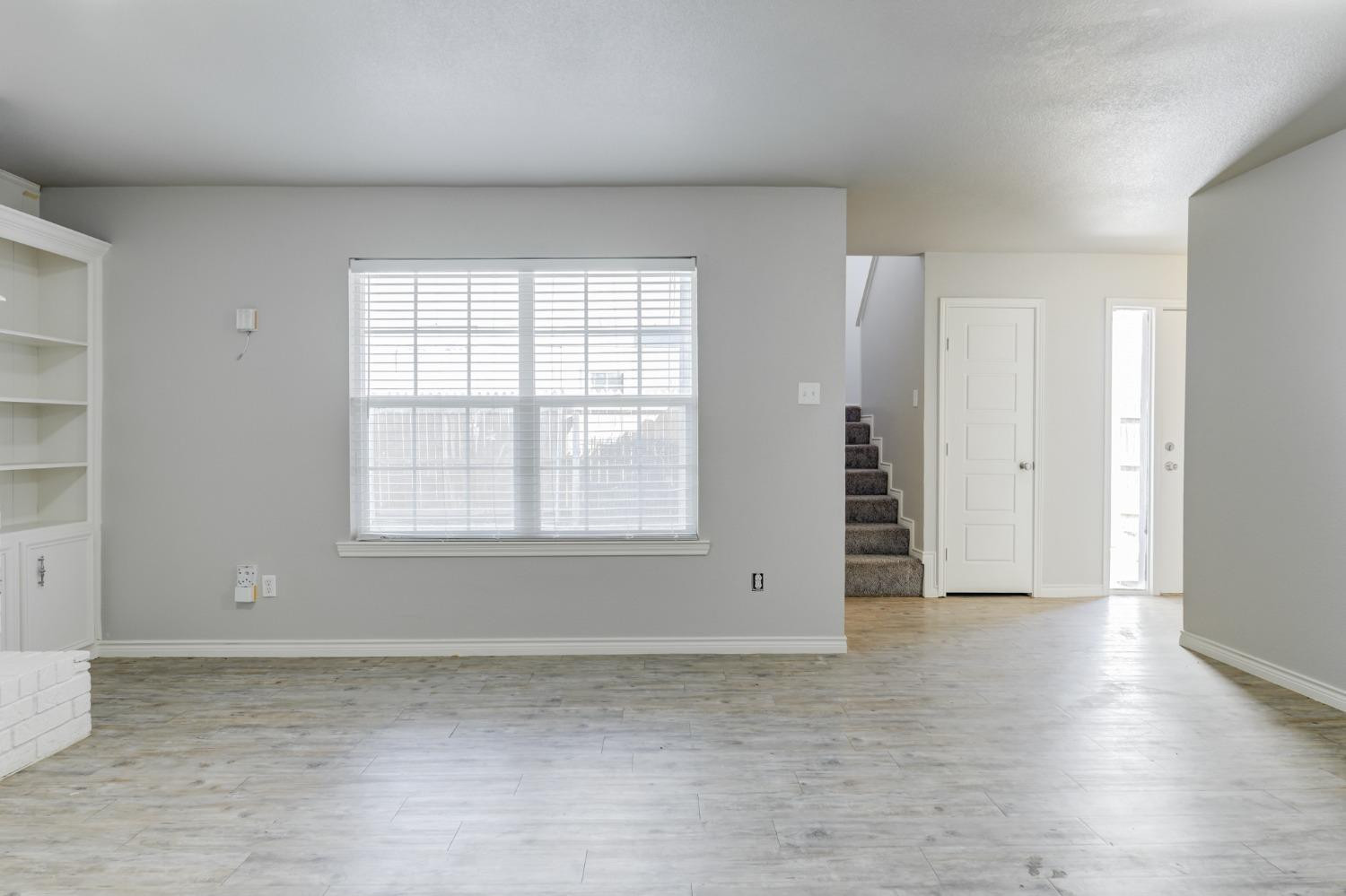 4320 52nd Street Property Photo 10
