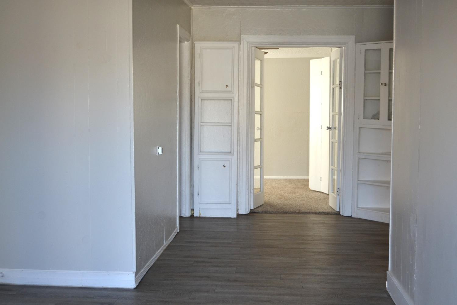 1915 26th Property Photo 9