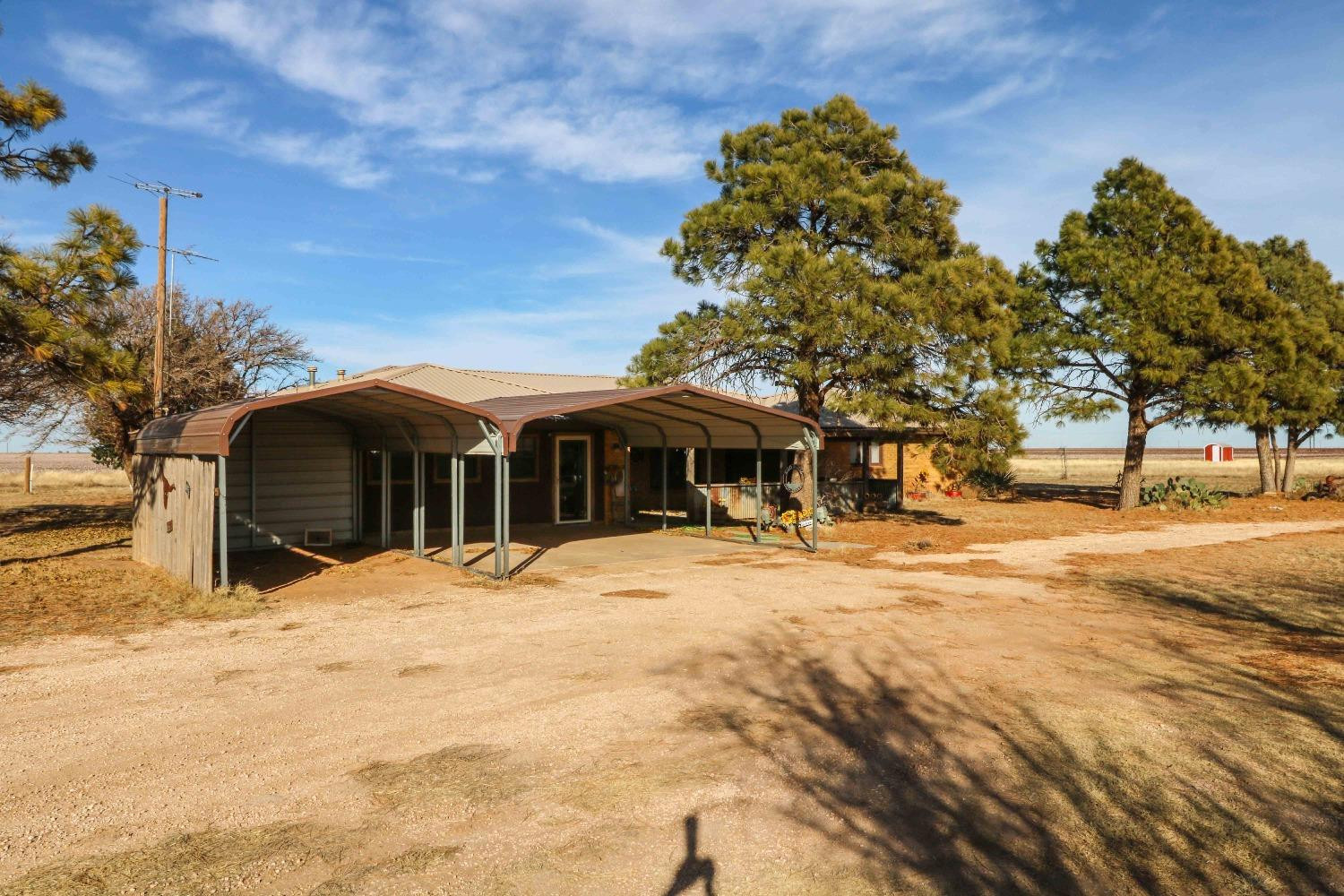 1851 County Road 334 Property Photo 1