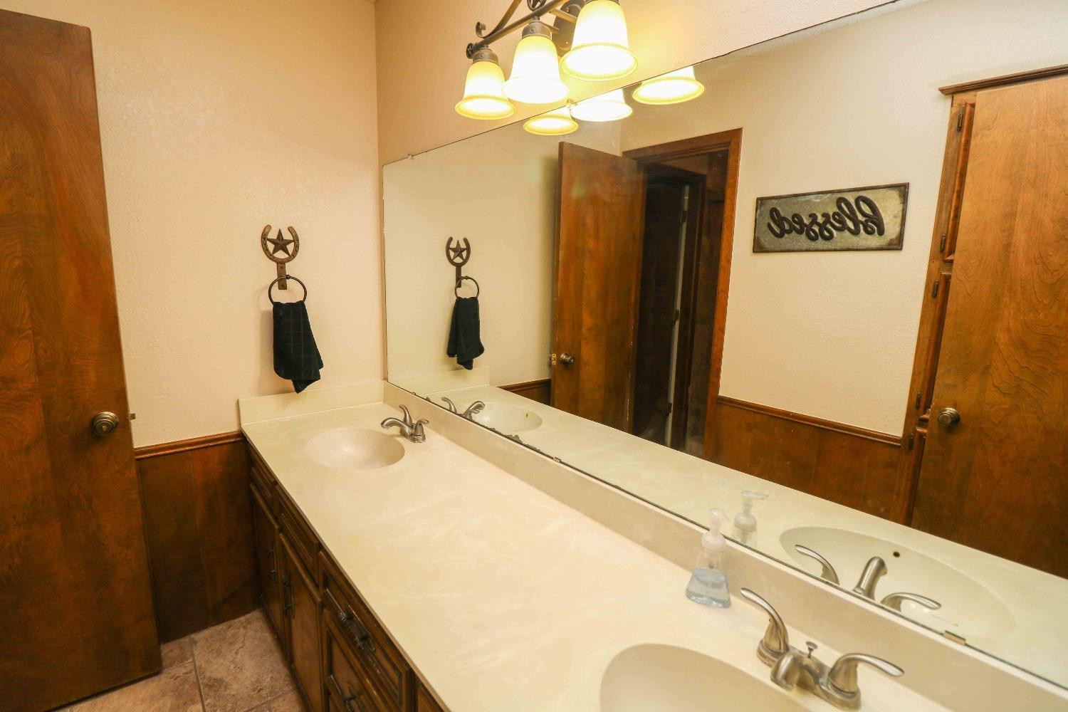 1851 County Road 334 Property Photo 23