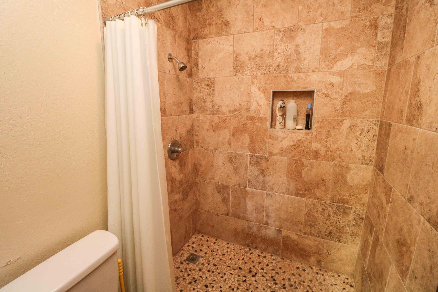 1851 County Road 334 Property Photo 24