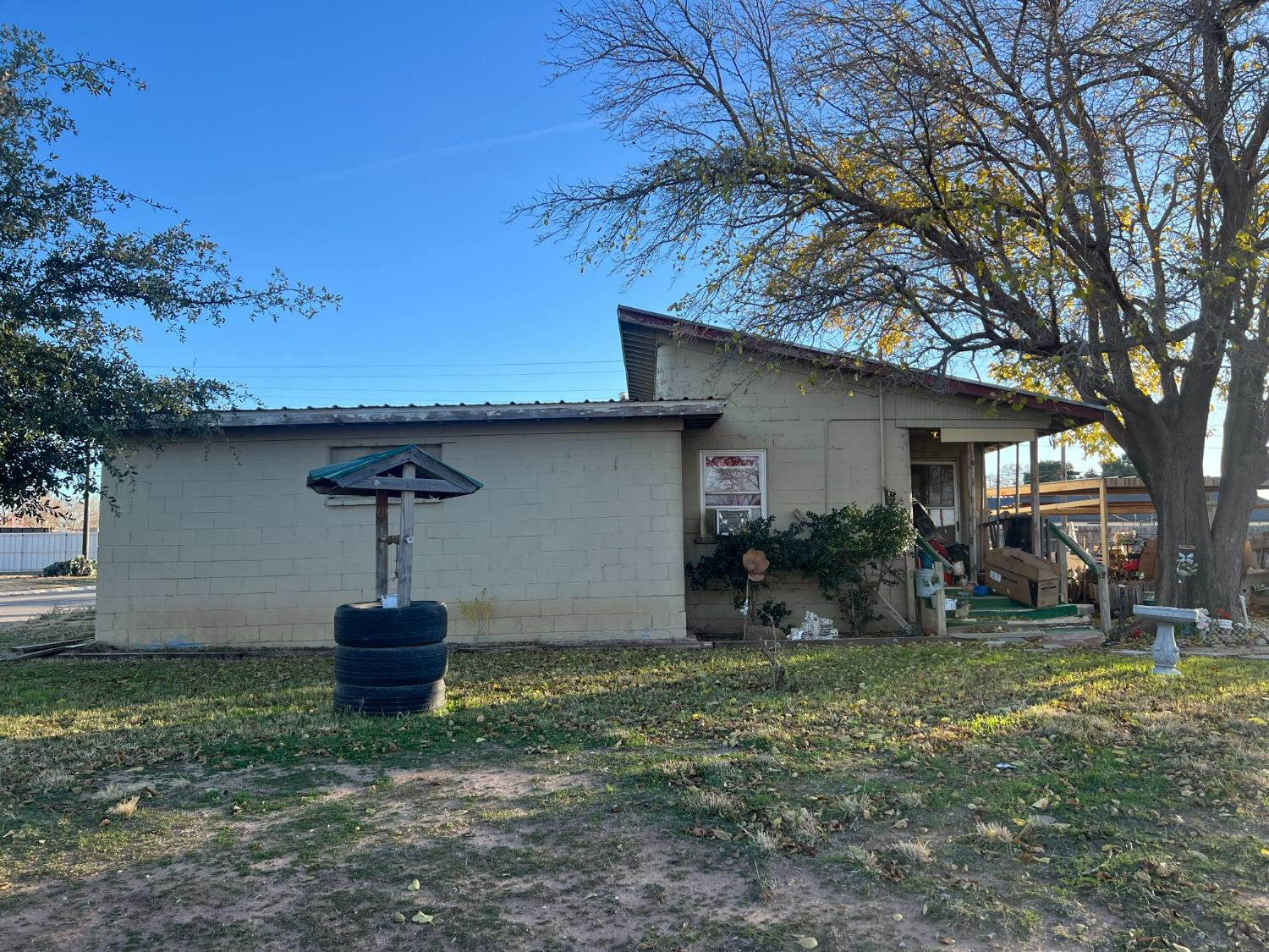 701 77th Street Property Photo 1